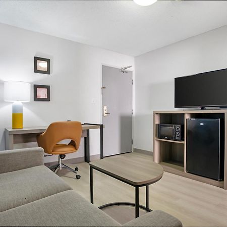 Comfort Inn & Suites Crystal Inn Sportsplex Gulfport Εξωτερικό φωτογραφία