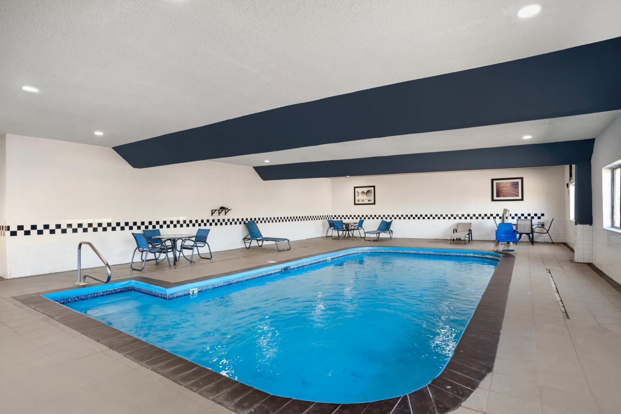 Comfort Inn & Suites Crystal Inn Sportsplex Gulfport Εξωτερικό φωτογραφία